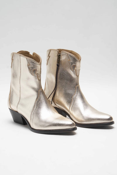 NEW FREE PEOPLE Sz 37.5 / 7.5 WAY OUT WEST COWBOY BOOTS SILVER